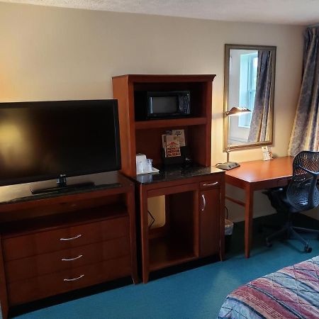 Huntingdon Motor Inn Extérieur photo
