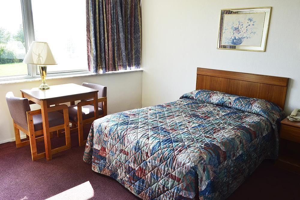 Huntingdon Motor Inn Extérieur photo