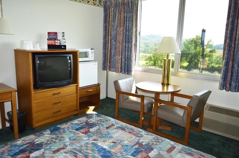 Huntingdon Motor Inn Extérieur photo